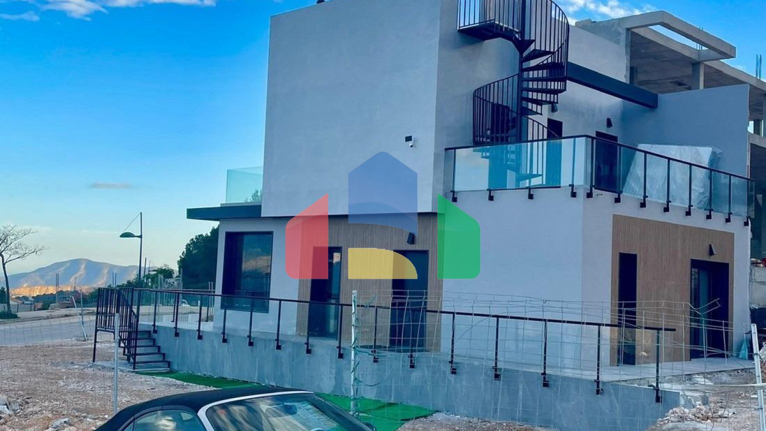 НОВЫЕ ВИЛЛЫ В ПОЛОПЕ