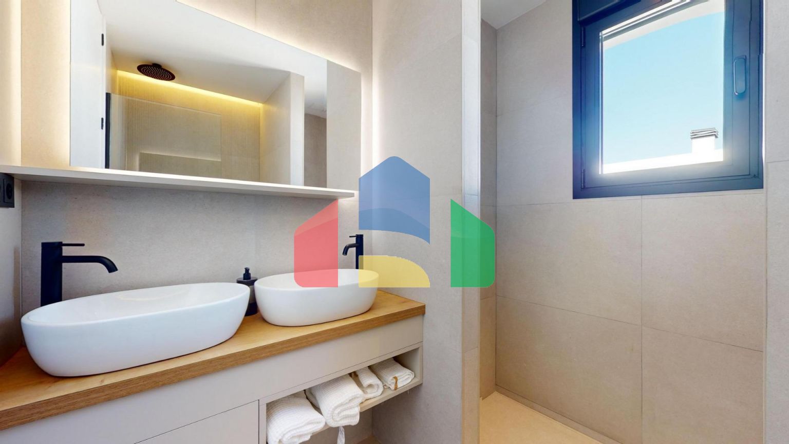 Новые роскошные виллы в Полопе с потрясающими видами