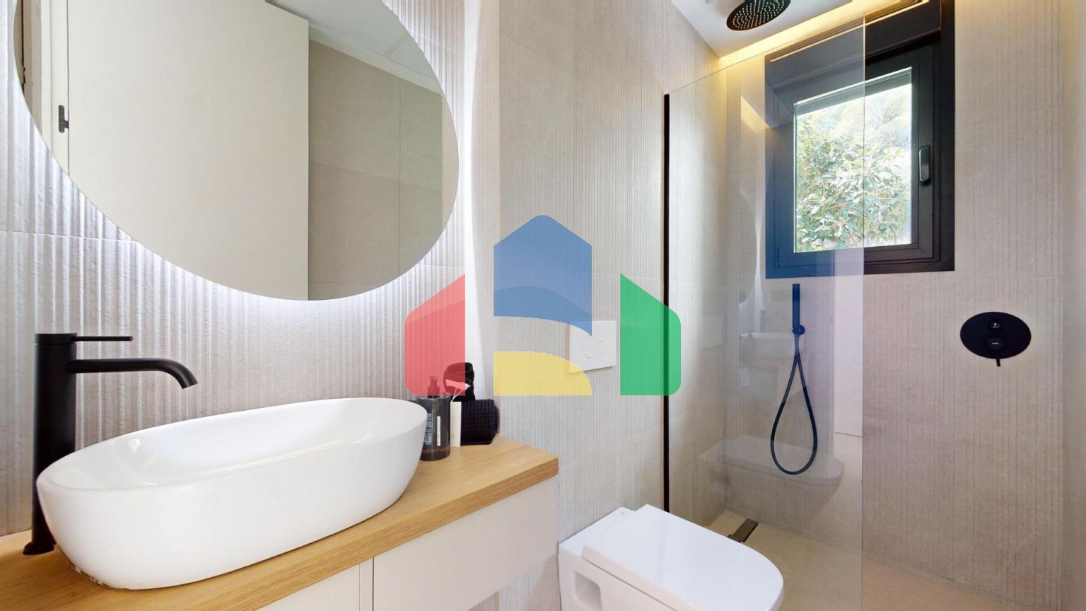 Новые роскошные виллы в Полопе с потрясающими видами