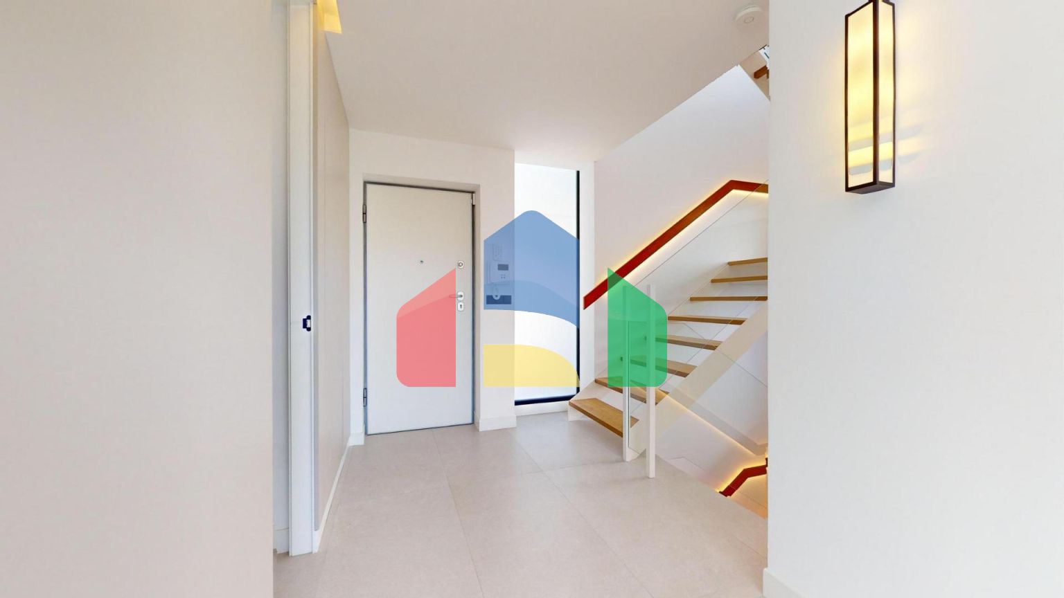 Новые роскошные виллы в Полопе с потрясающими видами