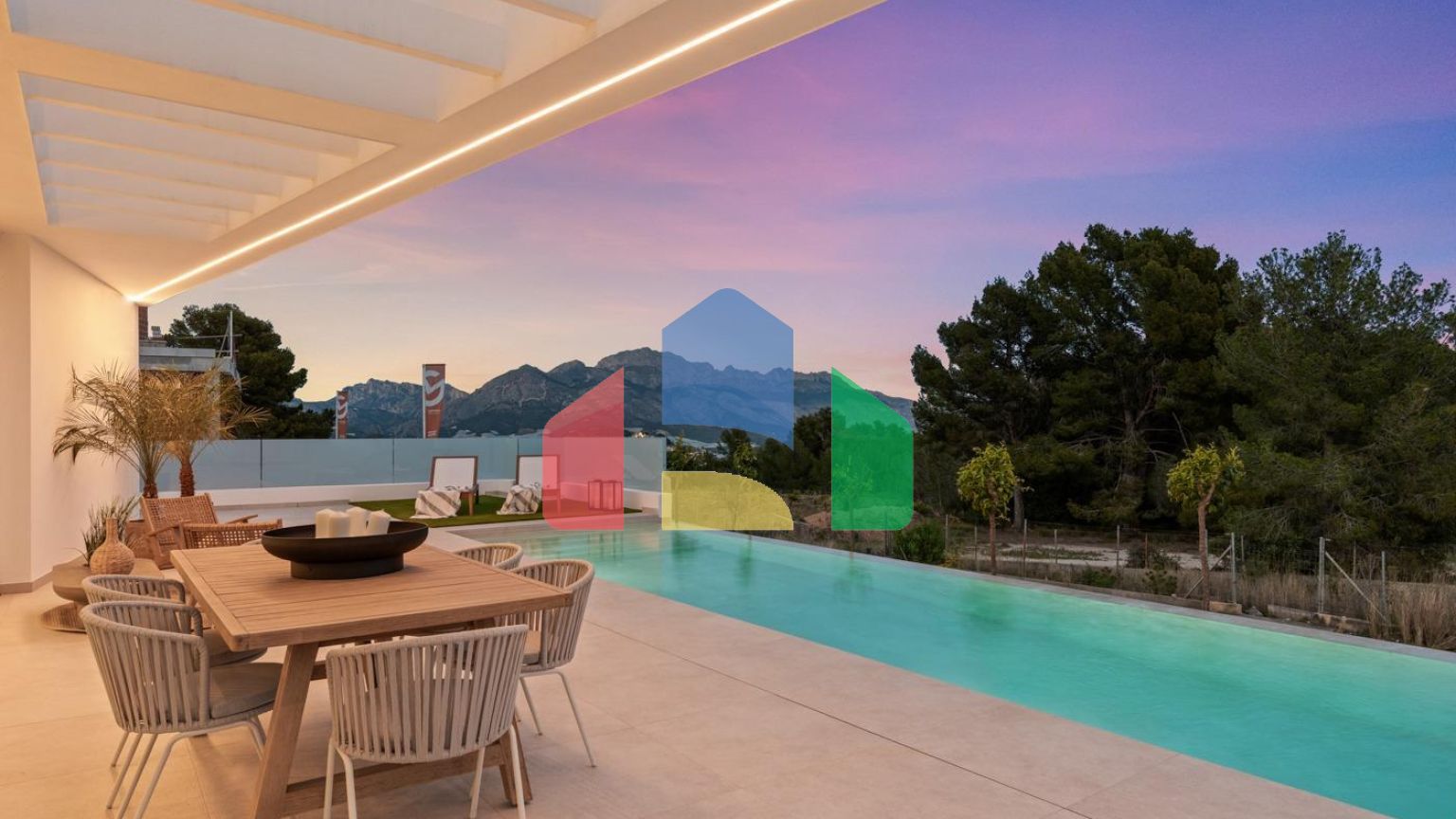 НОВЫЕ ВИЛЛЫ В ПОЛОПЕ