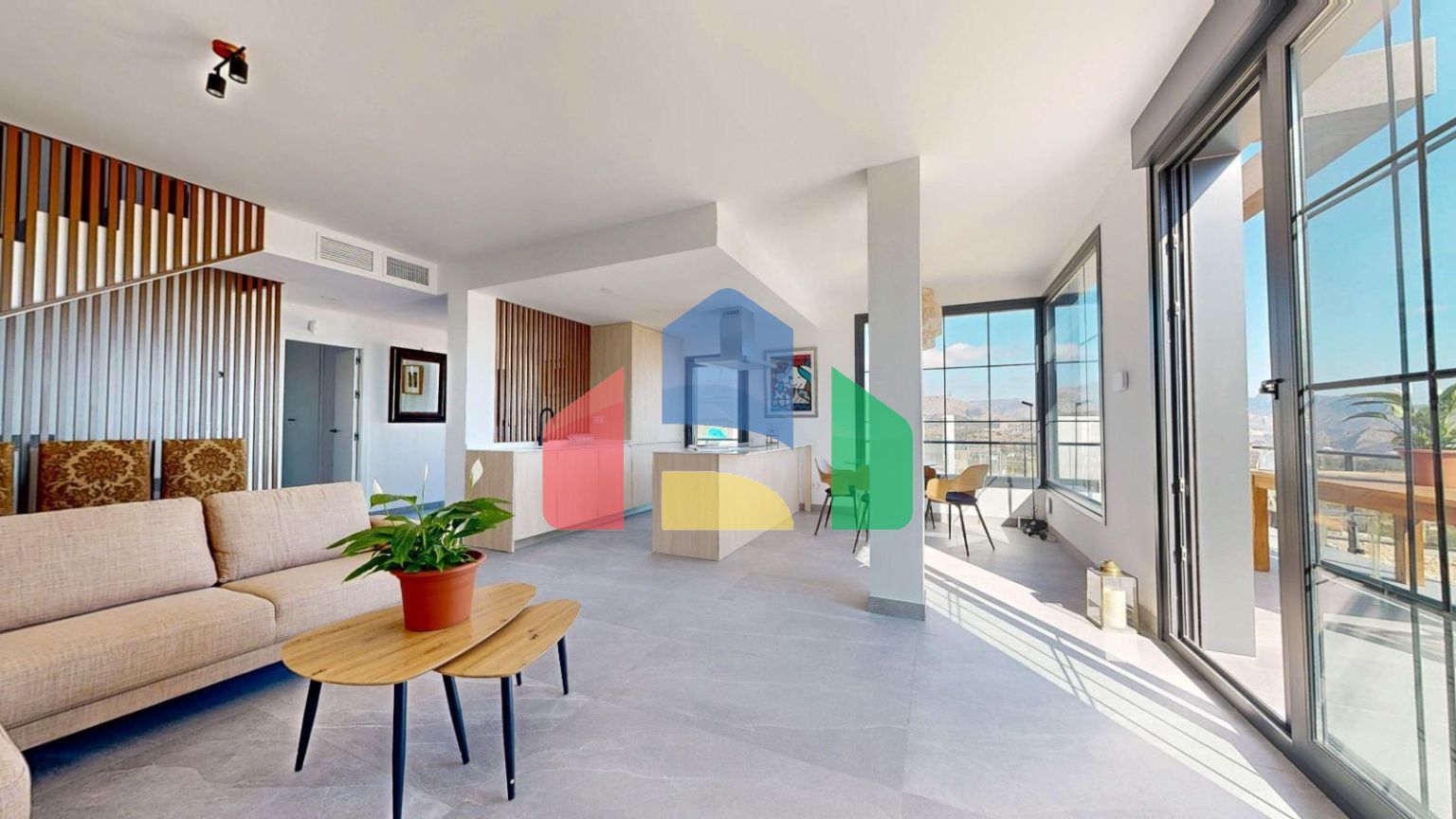 Резиденция WOW в Полопе: Ваш новый дом на Средиземноморье