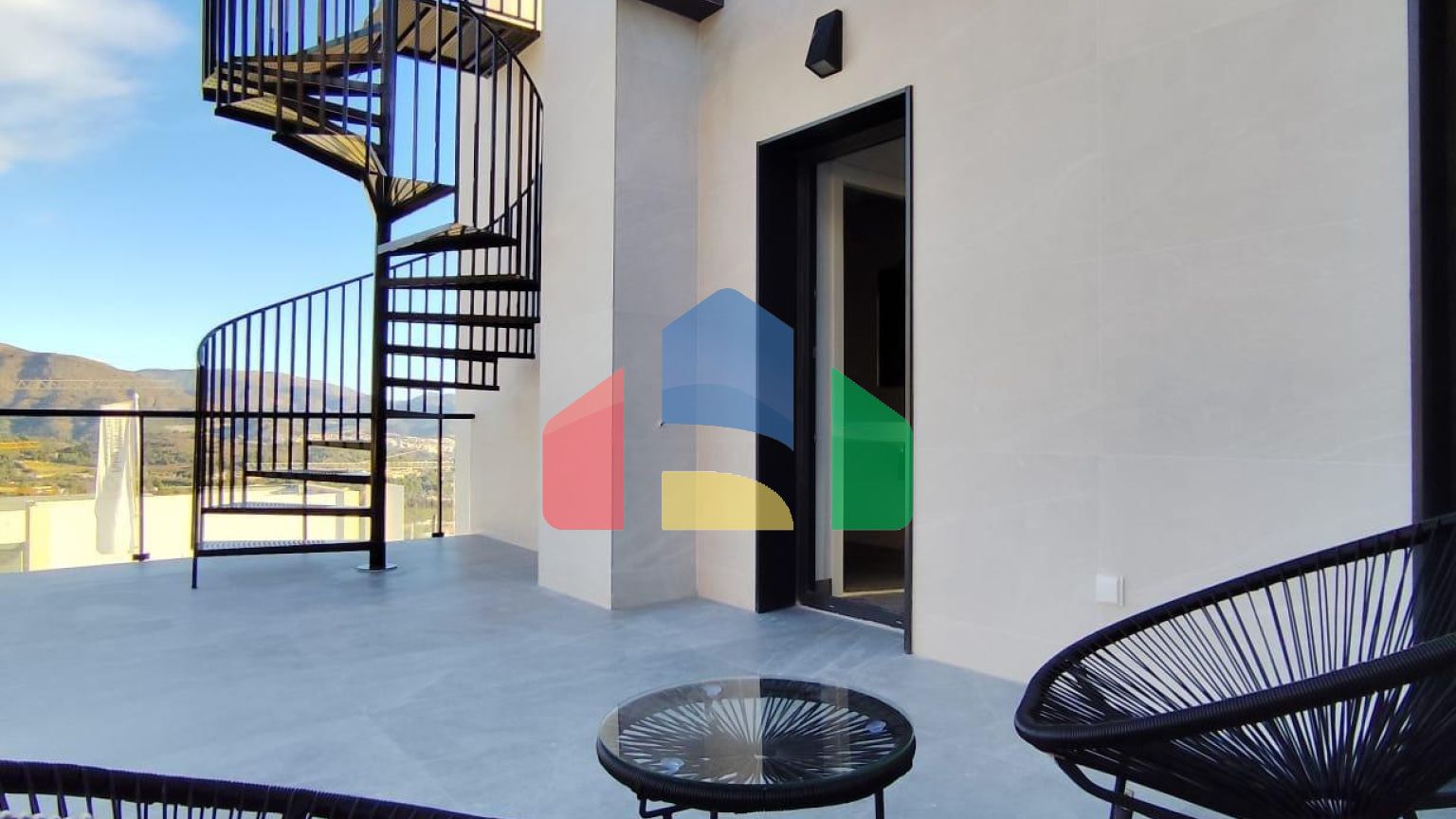 НОВЫЕ ВИЛЛЫ В ПОЛОПЕ