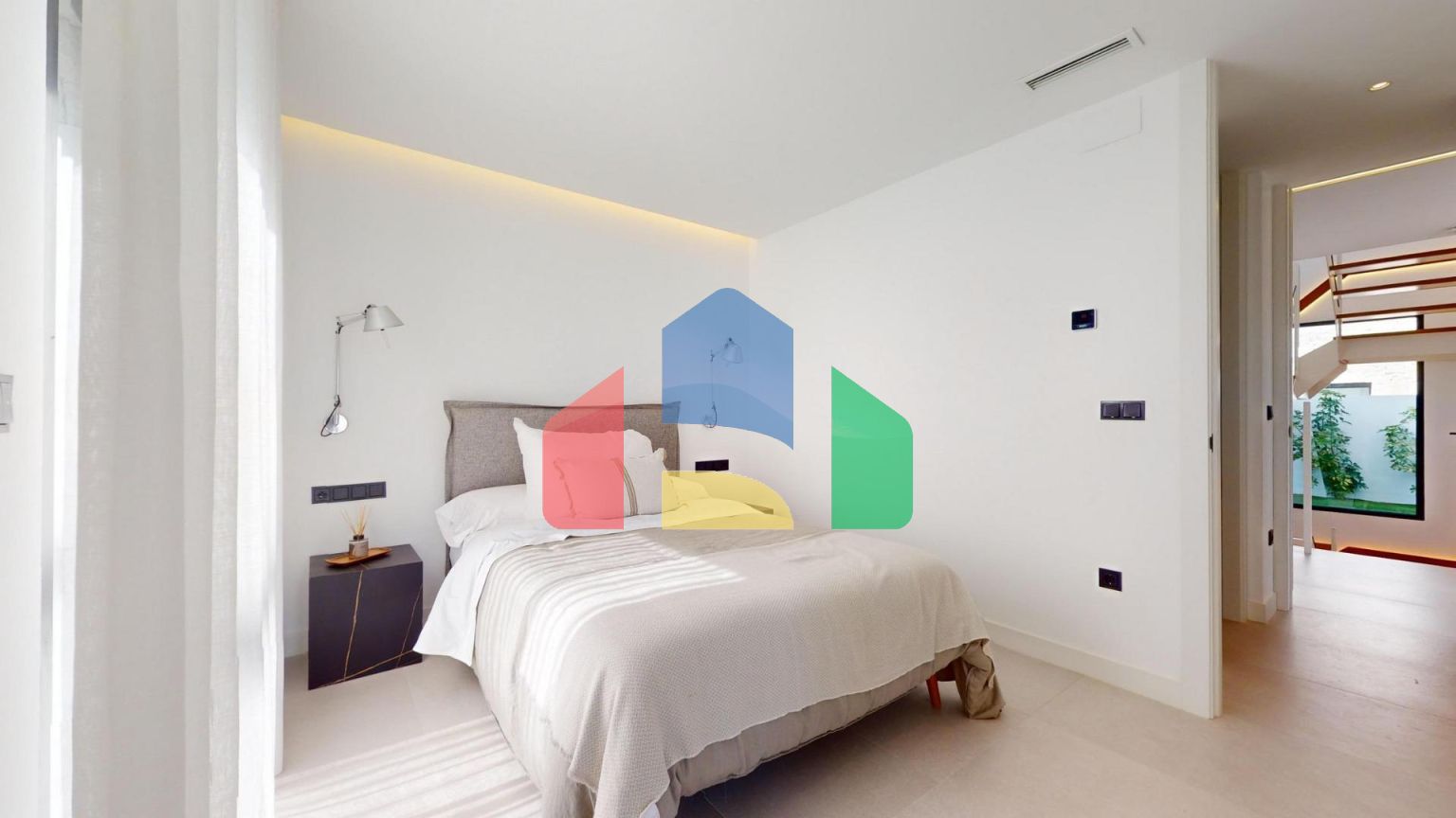 Новые роскошные виллы в Полопе с потрясающими видами