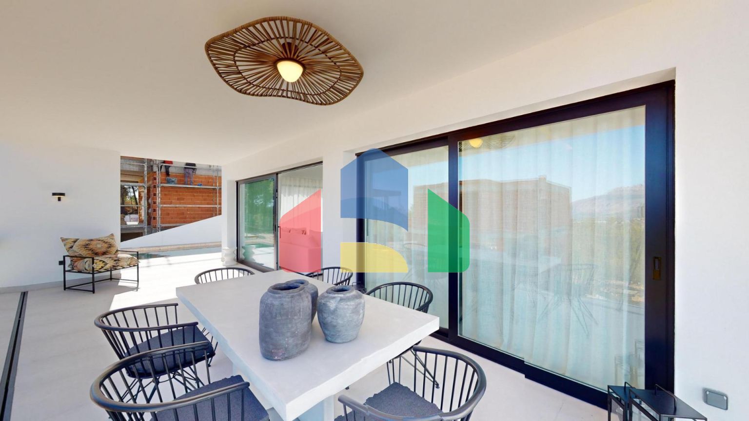 Новые роскошные виллы в Полопе с потрясающими видами