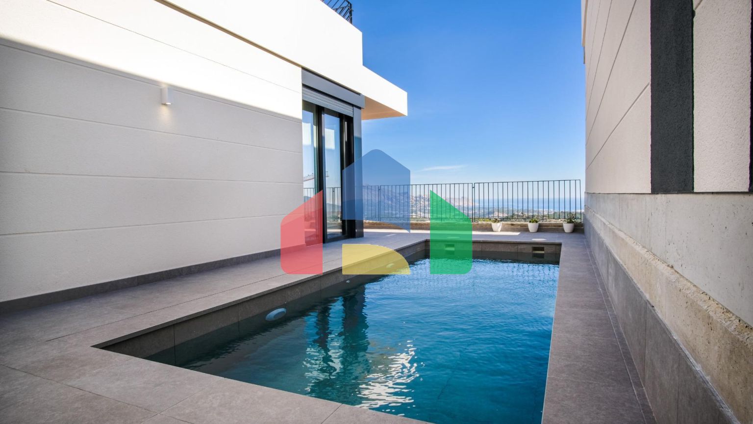 Independent villas with sea views at Polop (10min drive to Benidorm and Altea)