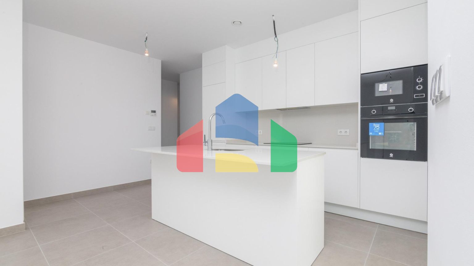 СРЕДИЗЕМНОМОРЬЕ В ЧИСТОМ СОСТОЯНИИ