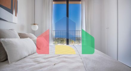 Совершенно новые независимые виллы с видом на море в Полопе (провинция Аликанте)