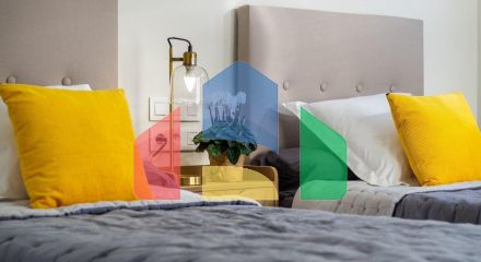 Совершенно новые независимые виллы с видом на море в Полопе (провинция Аликанте)