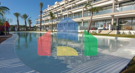 Квартира в Кабо де Палос с видом на море и общим бассейном