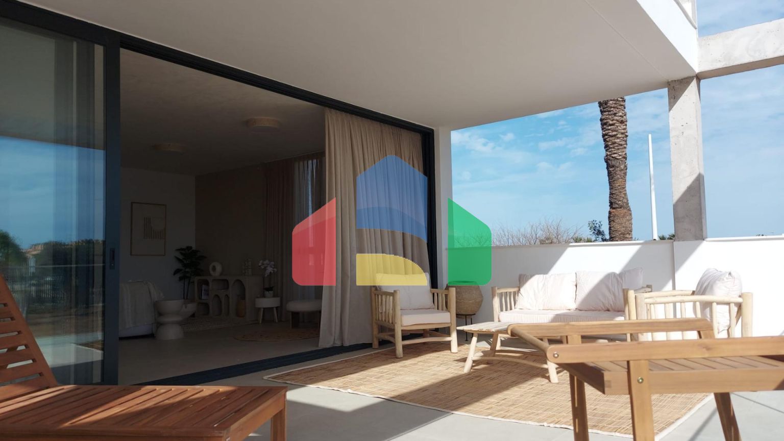 Квартира в Кабо де Палос с видом на море и общим бассейном