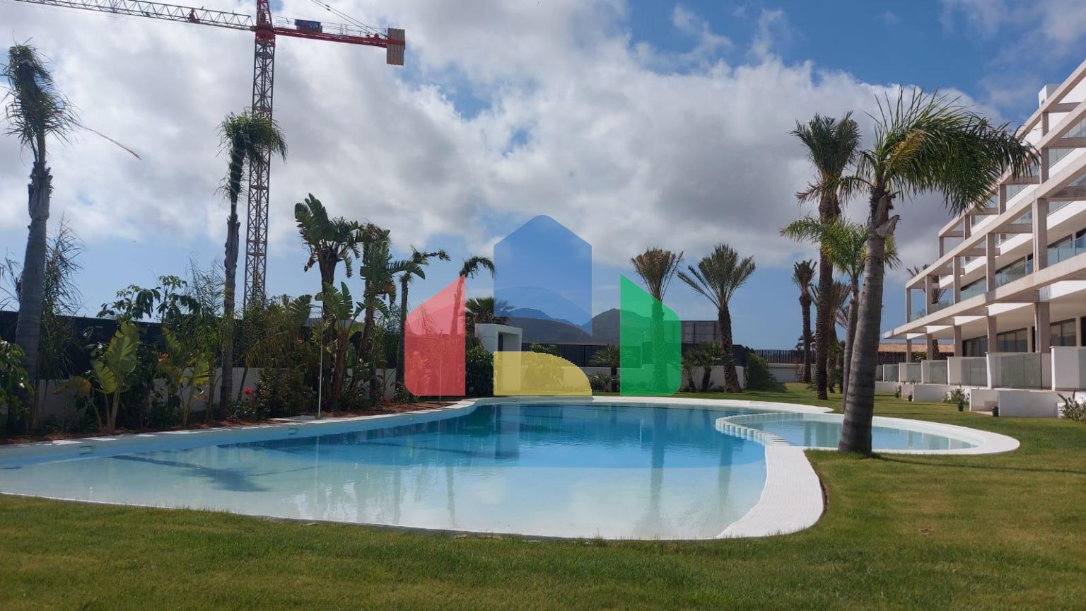 Квартира в Кабо де Палос с видом на море и общим бассейном