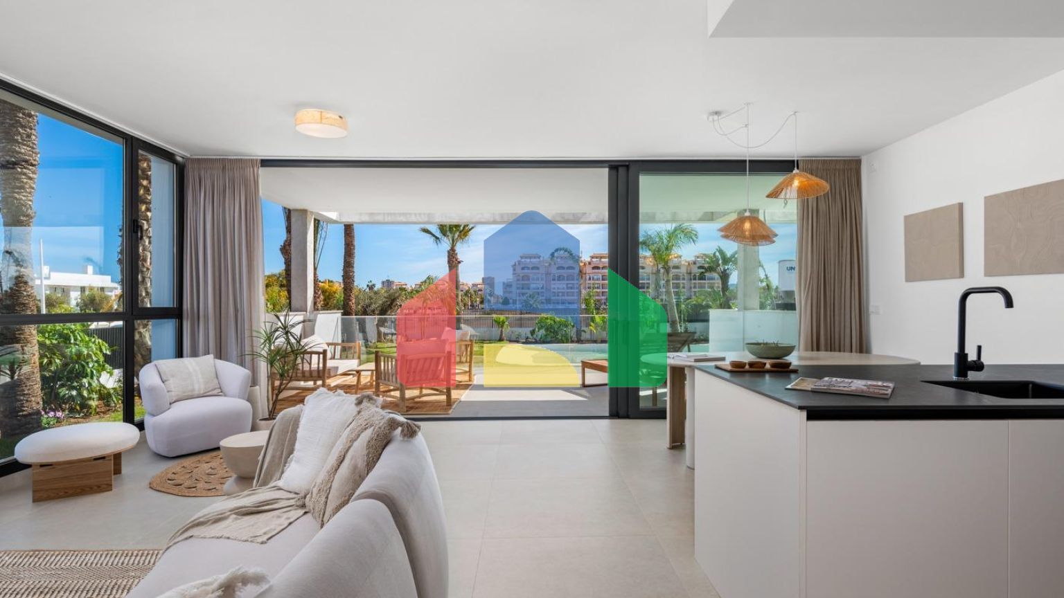 НОВЫЙ ЖИЛОЙ КОМПЛЕКС В МАР-ДЕ-КРИСТАЛЬ