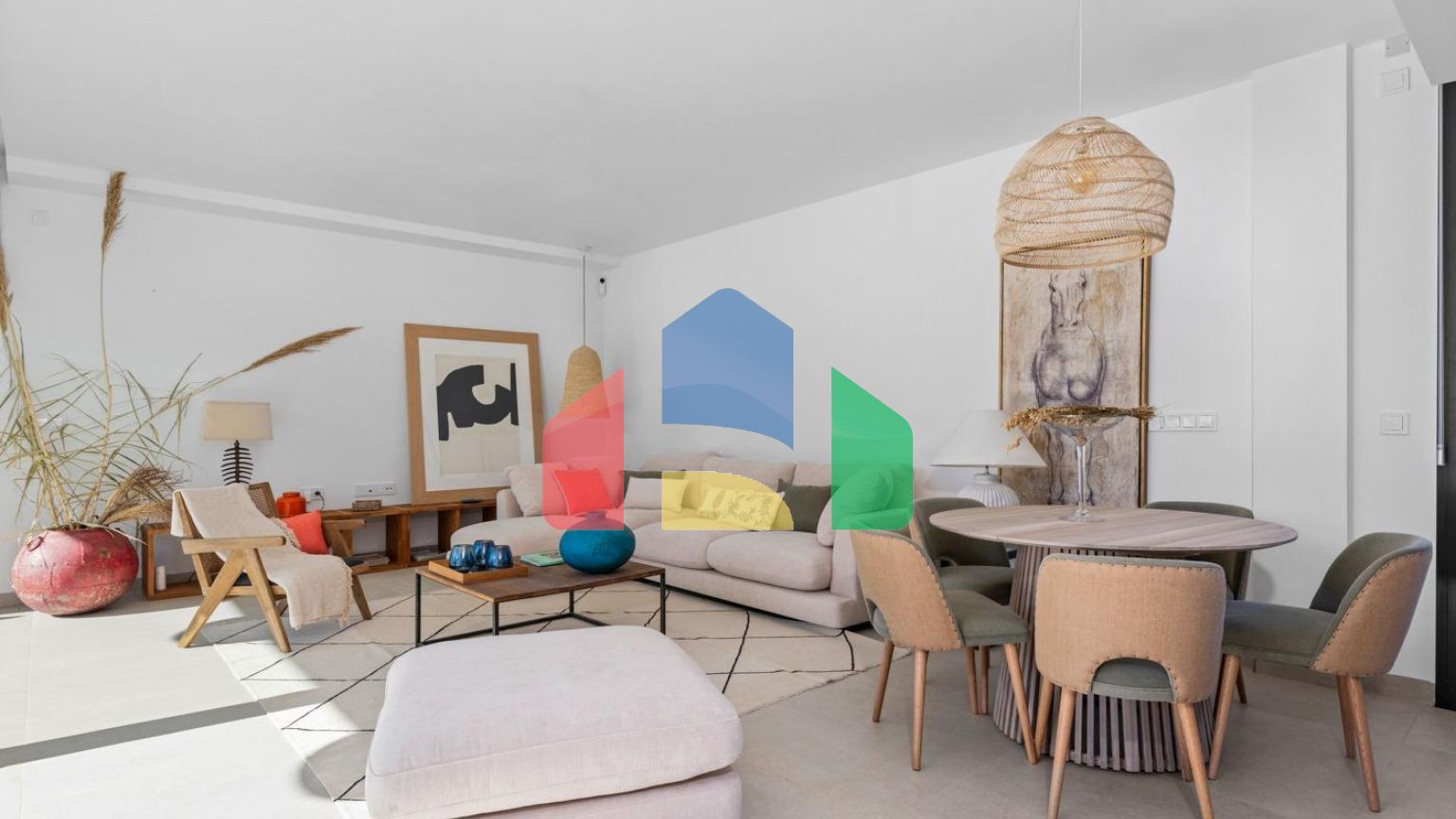 НОВЫЕ ВИЛЛЫ В МАР ДЕ КРИСТАЛЬ