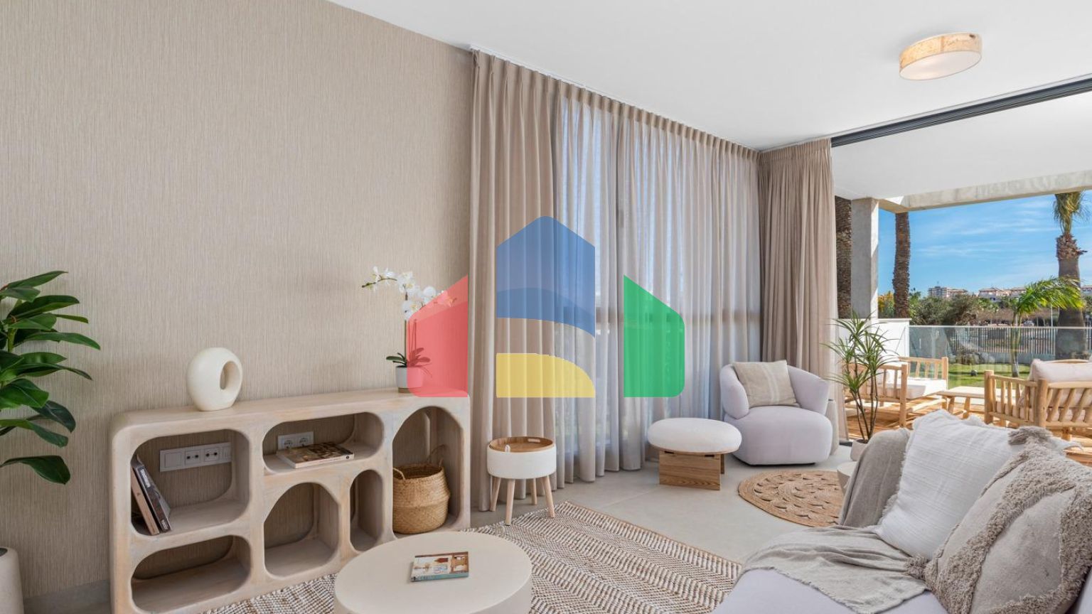 НОВЫЙ ЖИЛОЙ КОМПЛЕКС В МАР-ДЕ-КРИСТАЛЬ