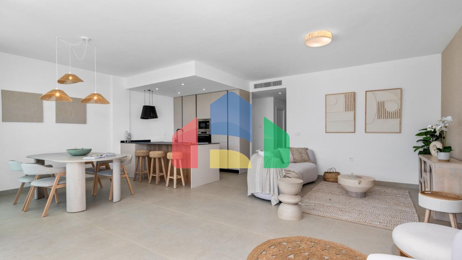 НОВЫЙ ЖИЛОЙ КОМПЛЕКС В МАР-ДЕ-КРИСТАЛЬ