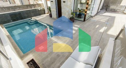 NEW BUILT VILLA IN PLAYA HONDA