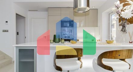 НОВАЯ ПОСТРОЕННАЯ ВИЛЛА В PLAYA HONDA