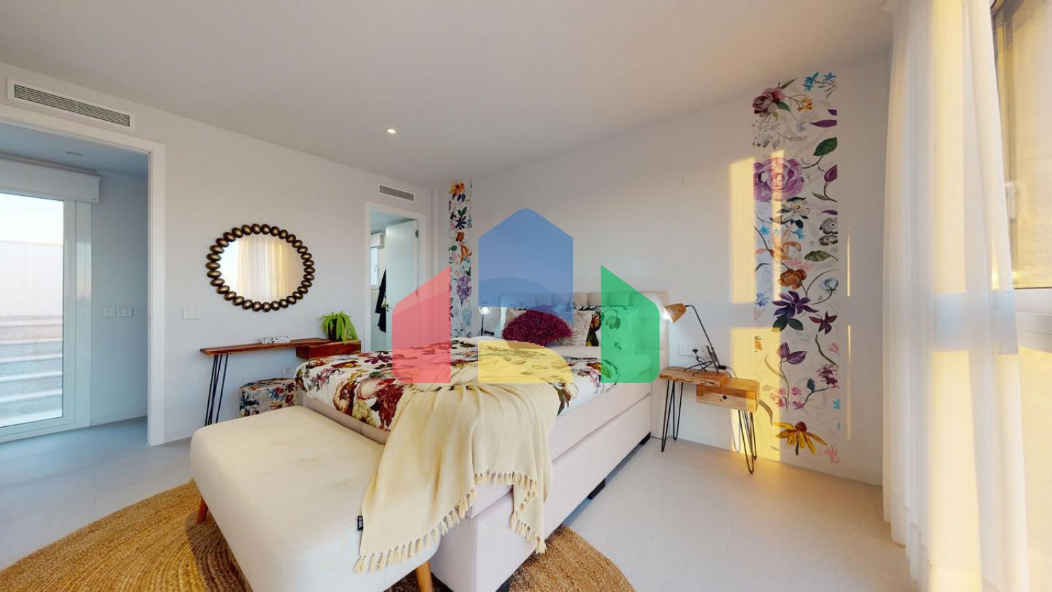 Строительство автономных вилл новой постройки, с частными бассейнами и современной отделкой.