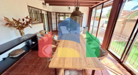 Эксклюзиваня вилла с 6 спальнями в г. Мучамьель, Аликанте.