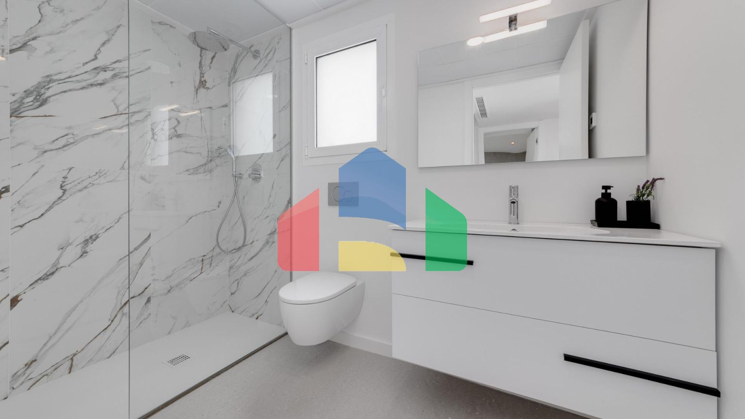 Строительство автономных вилл новой постройки, с частными бассейнами и современной отделкой.