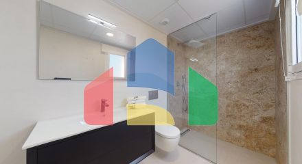 Строительство автономных вилл новой постройки, с частными бассейнами и современной отделкой.