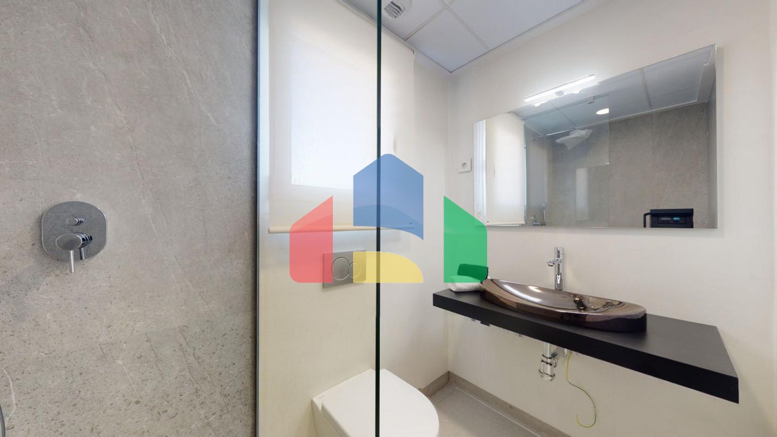 Строительство автономных вилл новой постройки, с частными бассейнами и современной отделкой.