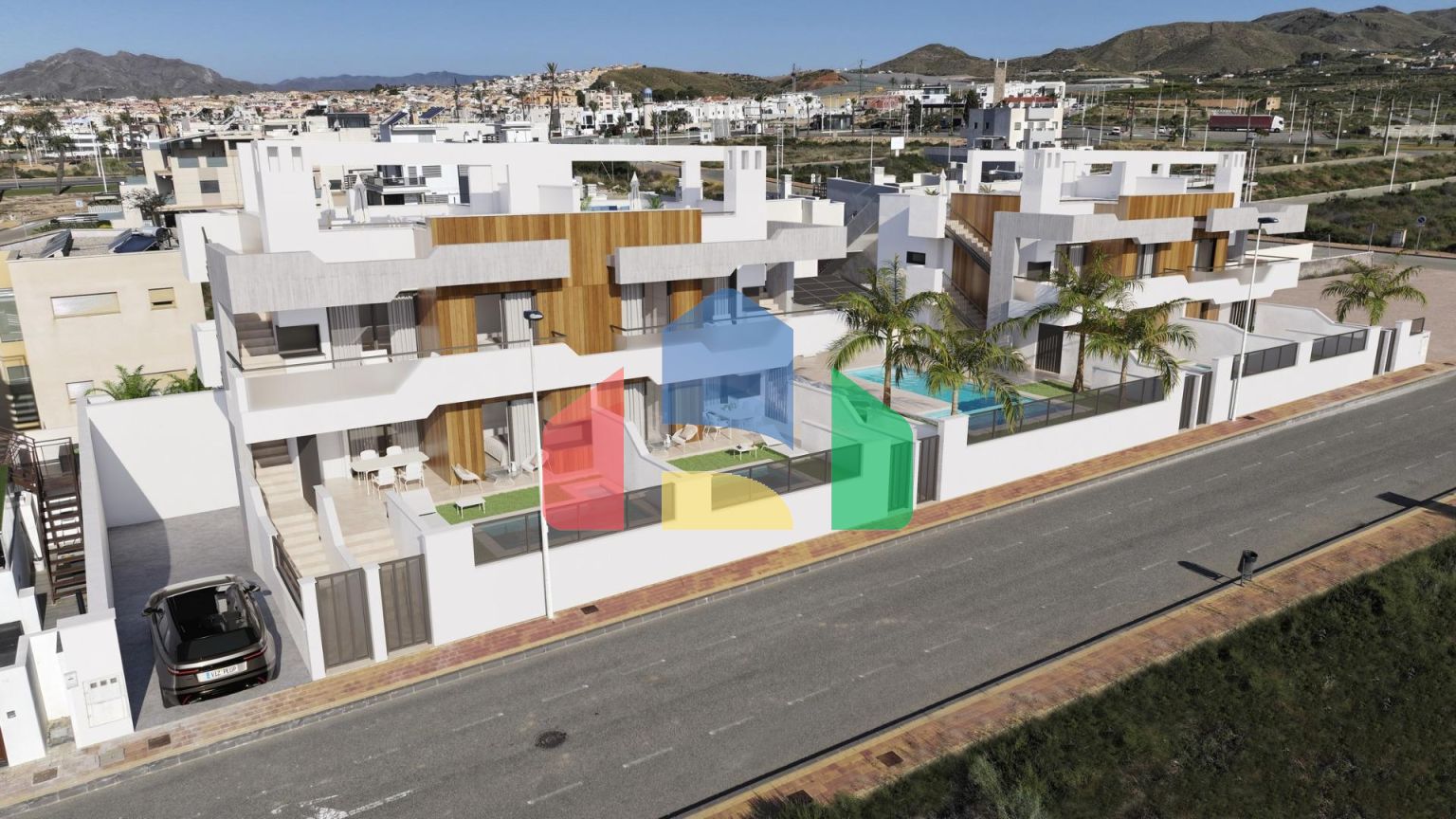 Новые дома всего в 150 метрах от пляжа в Пуэрто-де-Мазаррон