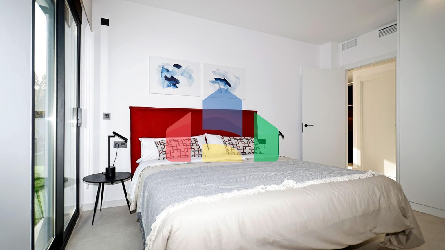 НОВЫЕ ВИЛЛЫ В МОЛИНА-ДЕ-СЕГУРА