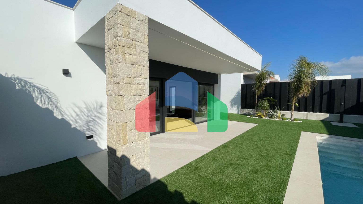 НОВЫЕ ВИЛЛЫ В МОЛИНА-ДЕ-СЕГУРА