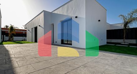 НОВЫЕ ВИЛЛЫ В МОЛИНА-ДЕ-СЕГУРА