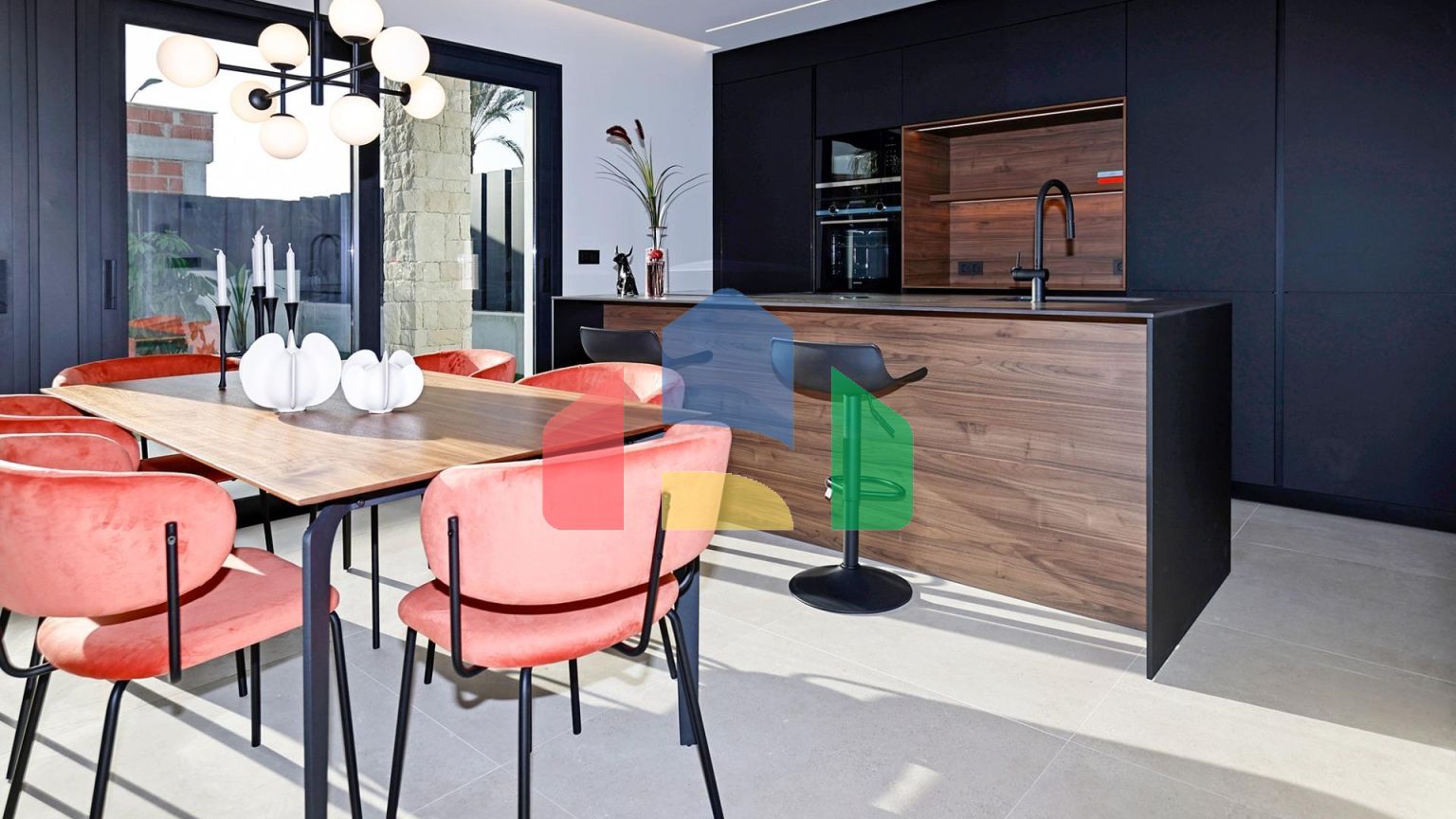 НОВЫЕ ВИЛЛЫ В МОЛИНА-ДЕ-СЕГУРА