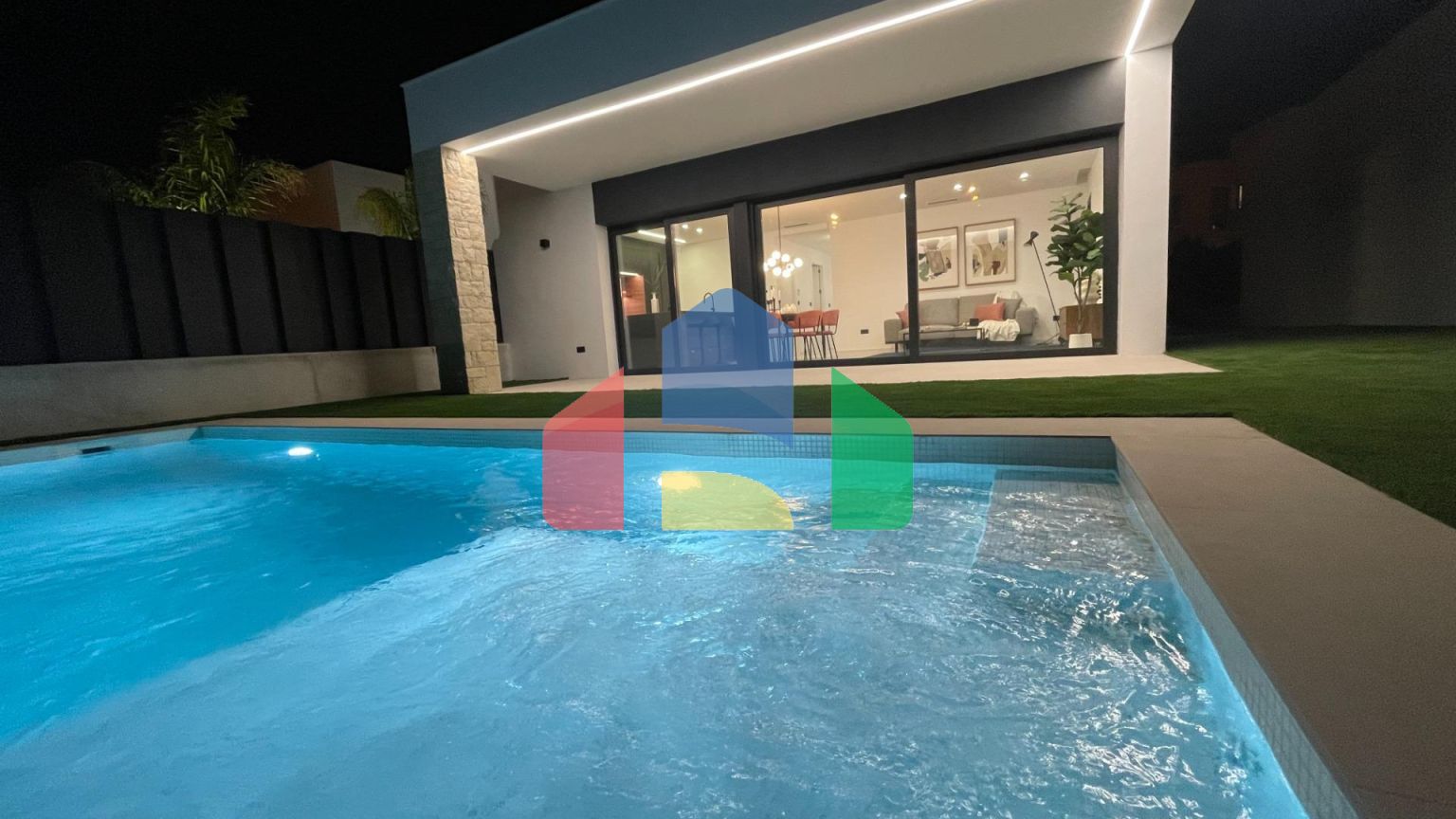 НОВЫЕ ВИЛЛЫ В МОЛИНА-ДЕ-СЕГУРА