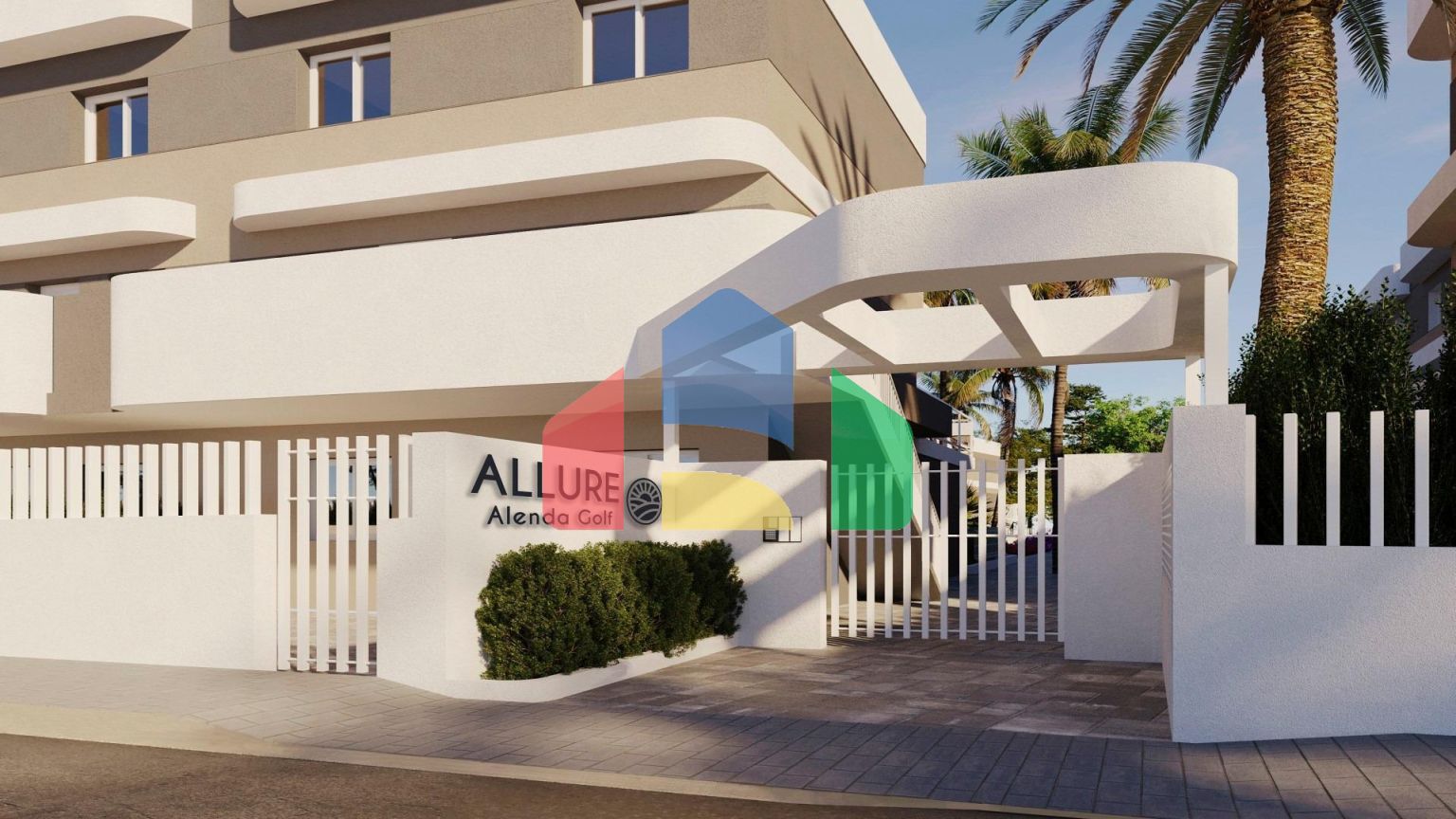 Новые апартаменты с гаражом и кладовой в Аленда Гольф