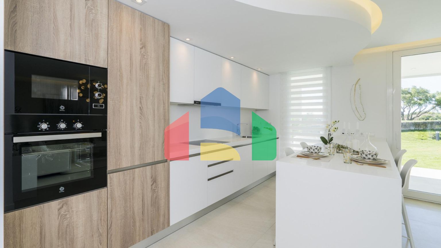 НОВЫЙ ЖИЛОЙ КОМПЛЕКС В САН РОКЕ КЛАБ, КАДИС