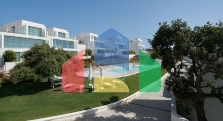Роскошные трехкомнатные апартаменты недалеко от клуба гольфа La Cañada в резервации Сотогранде
