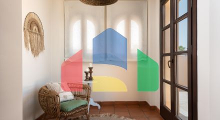 Впечатляющая вилла с 4 спальнями в Сотогранде