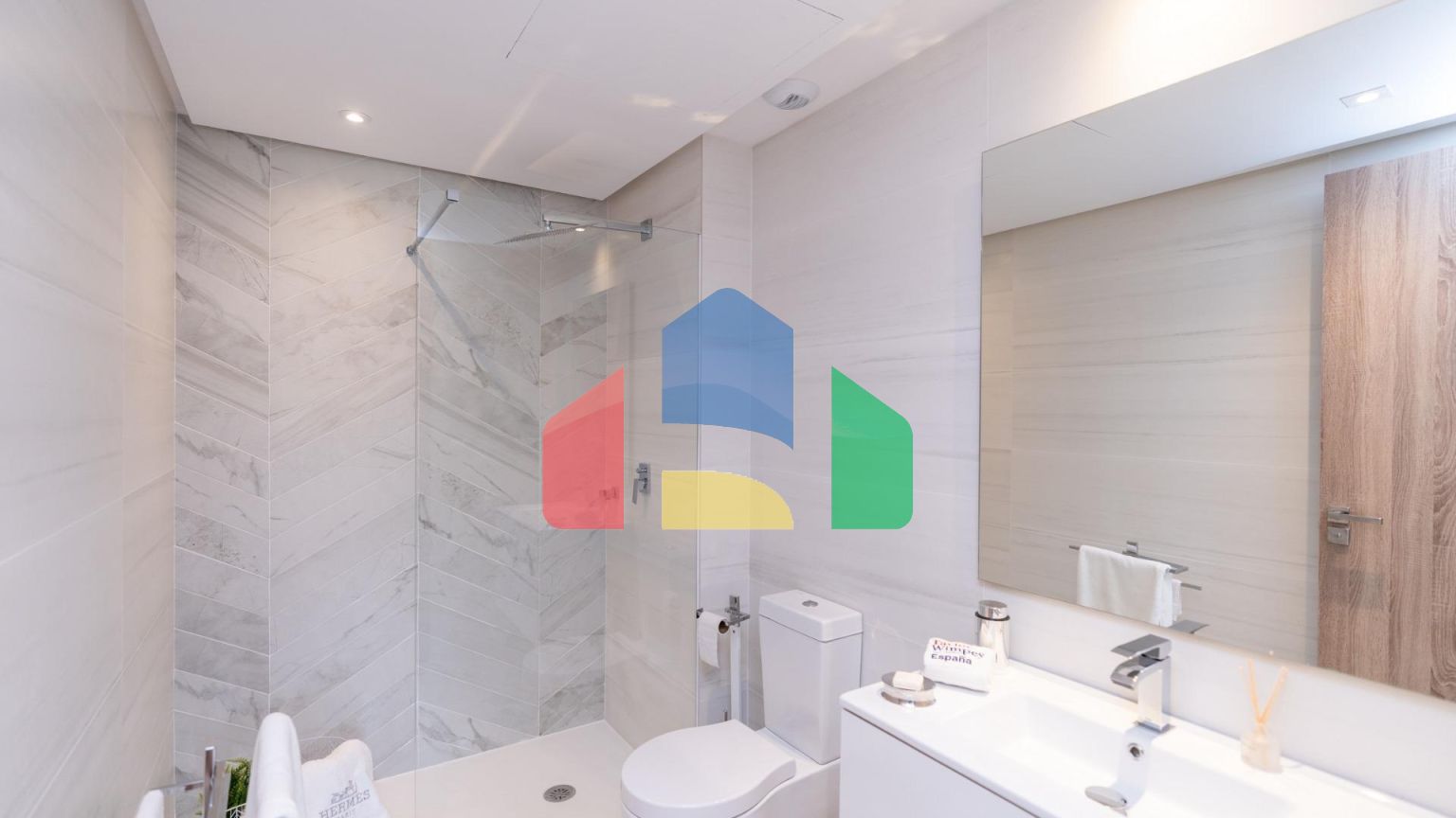 НОВЫЙ ЖИЛОЙ КОМПЛЕКС В САН РОКЕ КЛАБ, КАДИС