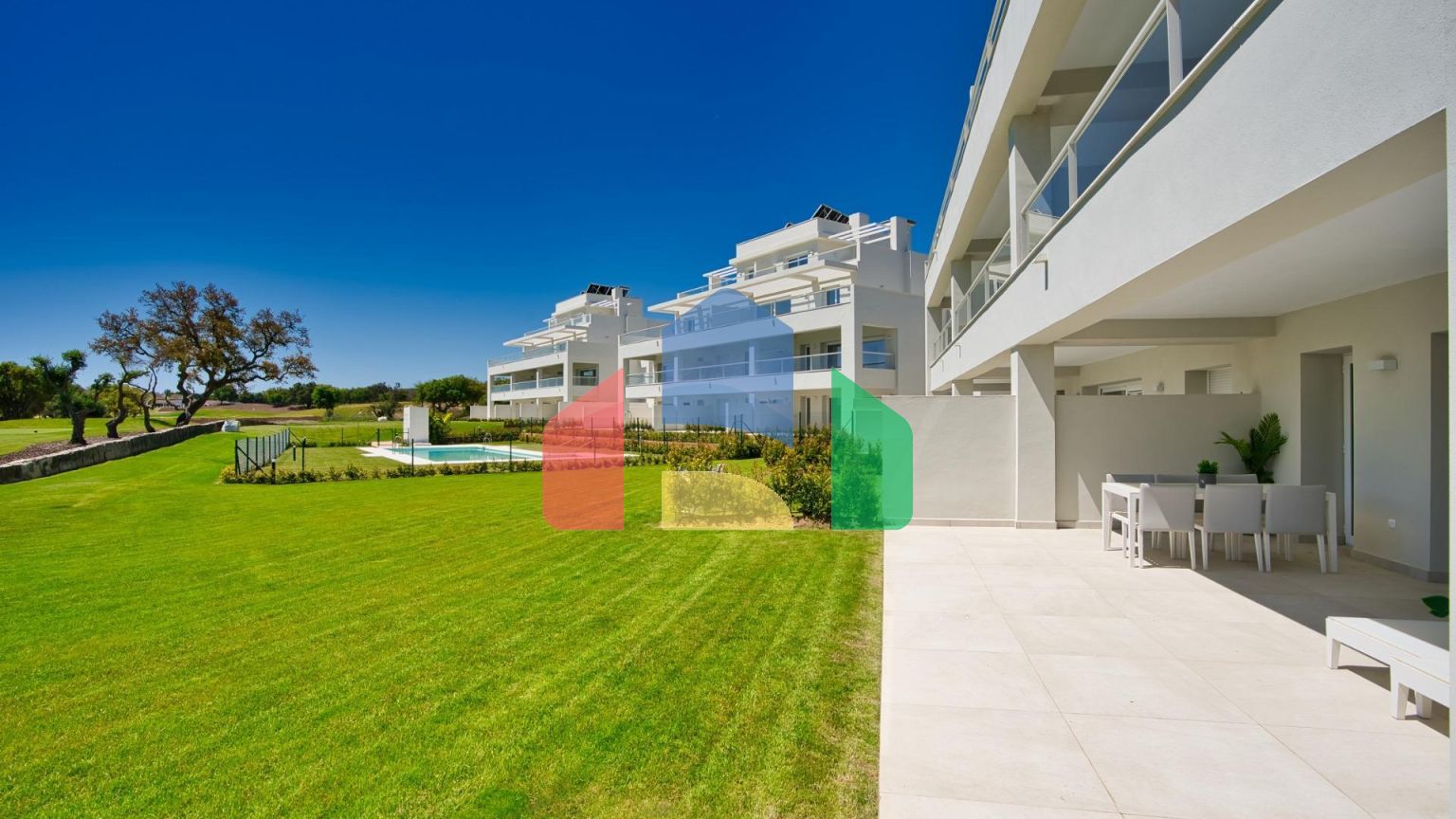 НОВЫЙ ЖИЛОЙ КОМПЛЕКС В САН РОКЕ КЛАБ, КАДИС