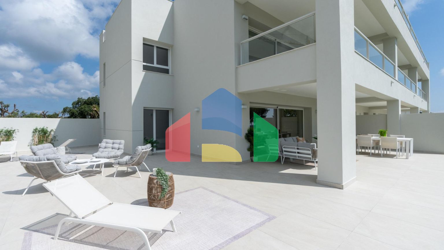 НОВЫЙ ЖИЛОЙ КОМПЛЕКС В САН РОКЕ КЛАБ, КАДИС