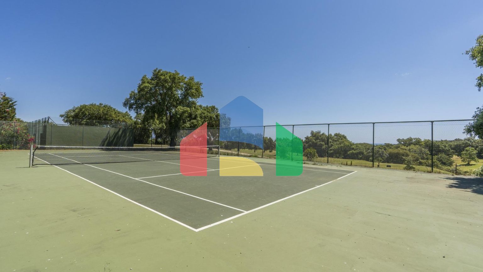 НОВЫЙ ЖИЛОЙ КОМПЛЕКС В САН РОКЕ КЛАБ, КАДИС