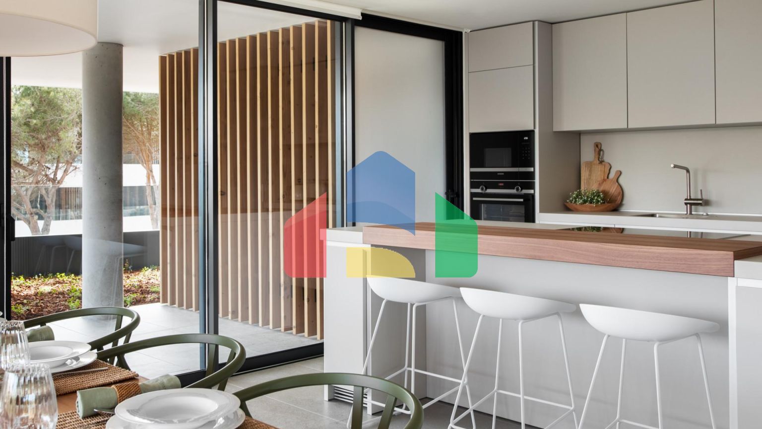 Функциональные экологичные 3-комнатные квартиры в Сотогранде