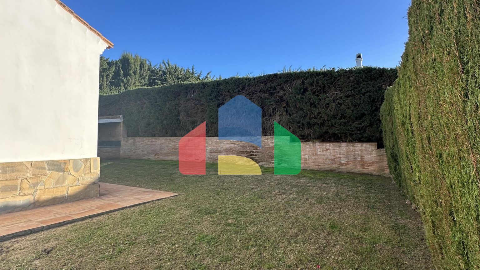 Приватная вилла в Сотогранде