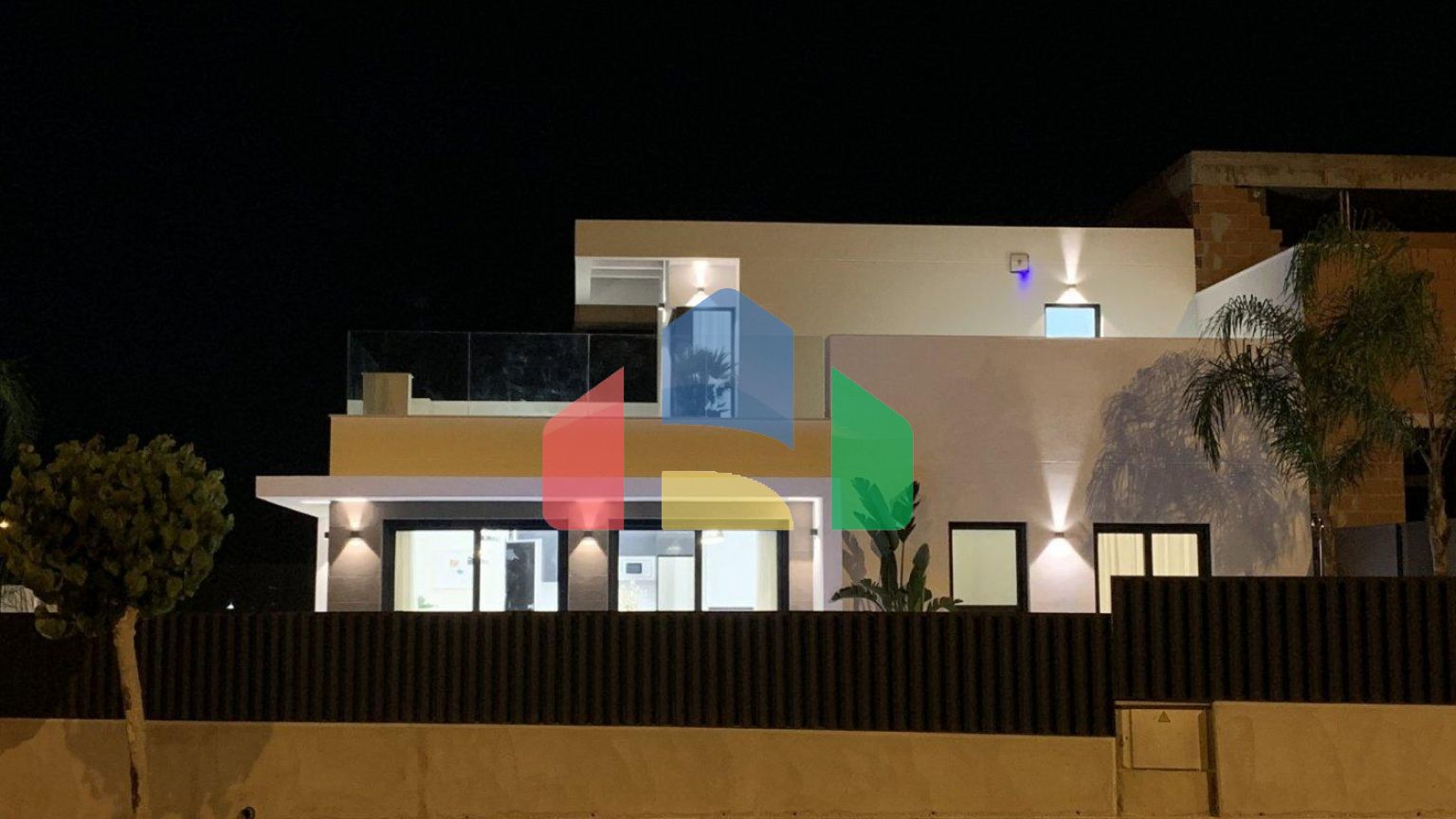 НОВЫЕ ВИЛЛЫ В ДАЙЯ НУЭВА