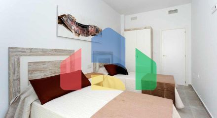 Дом в Дайя Нуэва, с частным бассейном, 3 спальнями и 2 ванными комнатами Дом в Дайя Нуэва, с частным бассейном, 3 спальнями и 2 ванными комнатами