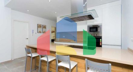 ВИЛЛА СРЕДИЗЕМНОМОРСКОГО ДИЗАЙНА БЛИЗКО КО ВСЕМ ВИЛЛА СРЕДИЗЕМНОМОРСКОГО ДИЗАЙНА БЛИЗКО КО ВСЕМ