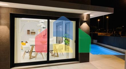 NEW BUILD VILLAS IN DAYA NUEVA