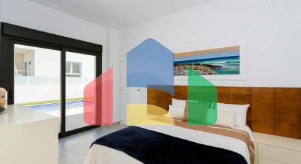 ВИЛЛА СРЕДИЗЕМНОМОРСКОГО ДИЗАЙНА БЛИЗКО КО ВСЕМ