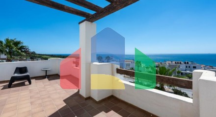 Panoramic Sea View Penthouse with Expansive Terrace in La Alcaidesa