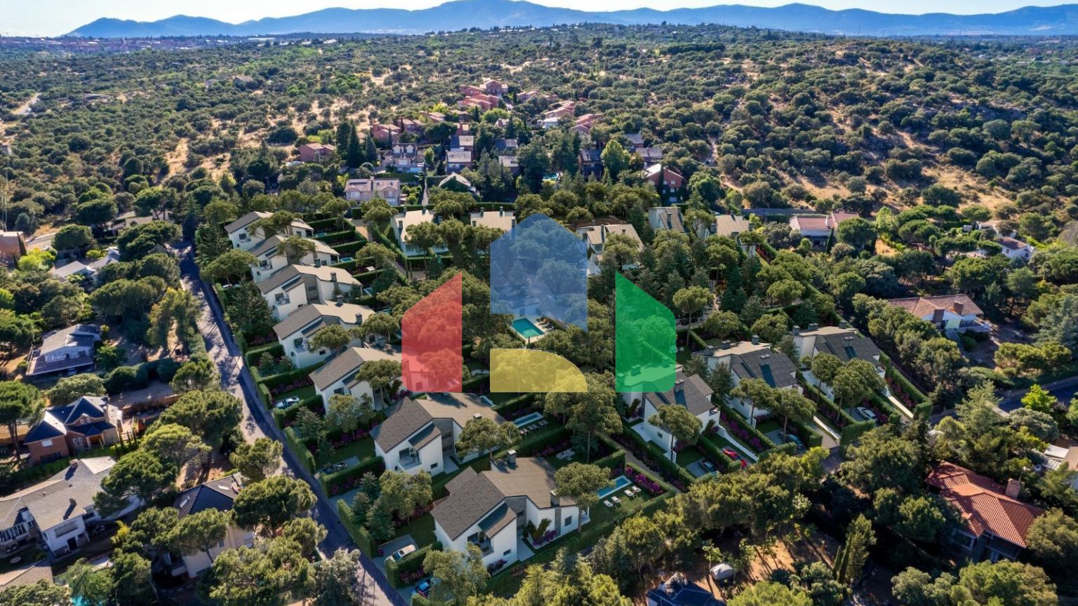 ВИЛЛЫ-НОВОСТРОЙКИ В ТОРРЕЛОДОНЕС